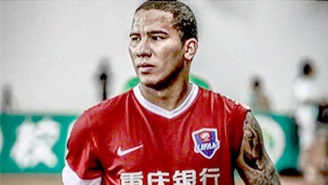 CSR Sports acerta transferência de Jael para futebol chinês. Artilheiro deixou marca na estreia pelo Chongqing Lifan
