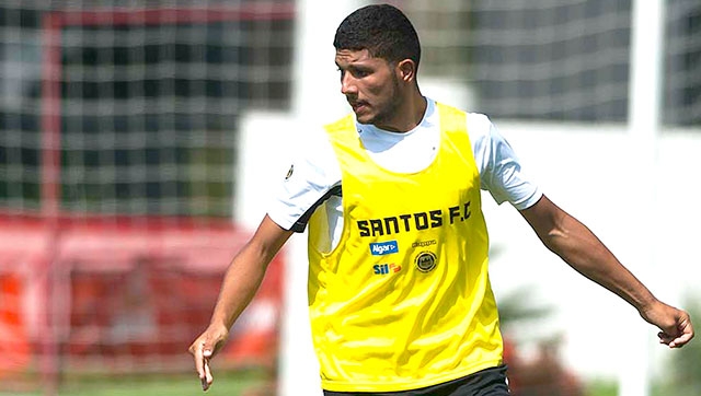 Volante Yan inicia pré-temporada 2017 no time principal do Santos FC