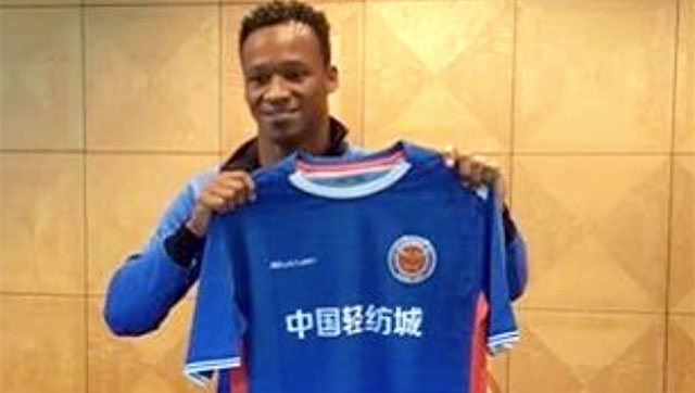 Tinga é apresentado oficialmente como novo reforço do Zhejiang Yiteng