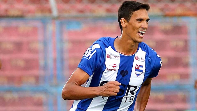 Centroavante Bruno Nunes marca em sua estreia com camisa do Nacional
