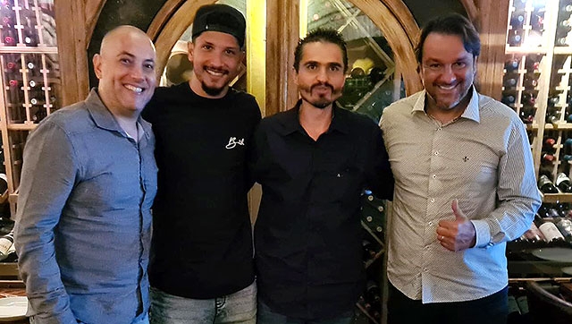 CSR Sports e voltante Yuri renovam contrato de gestão de carreira. Casa Soccer entra como parceira