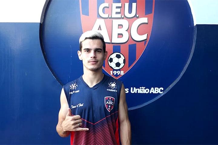 Dhomini acerta transferência para CEU ABC-MS