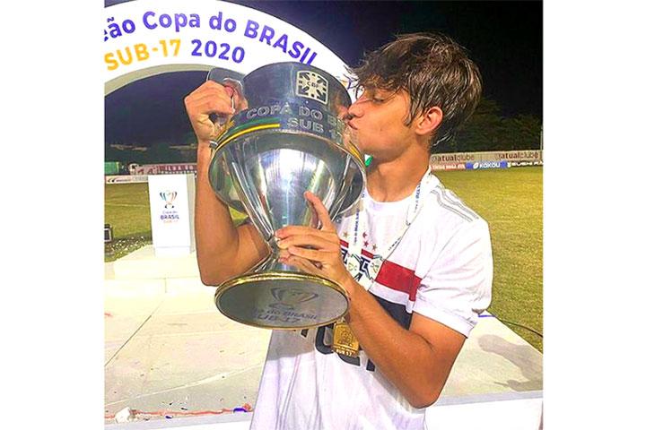 Léo Silva e Andrade campeões da Copa do Brasil Sub-17 2020
