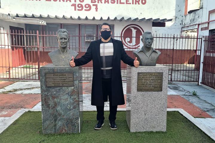 Representantes Ivo10 Brazil visitam estruturas de base dos principais times de futebol de São Paulo