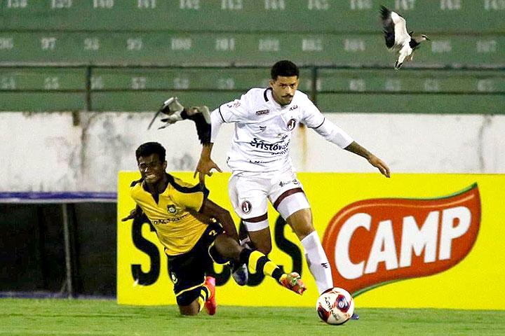 Lateral-esquerdo João Victor, do Juventus, é novo cliente da CSR Sports