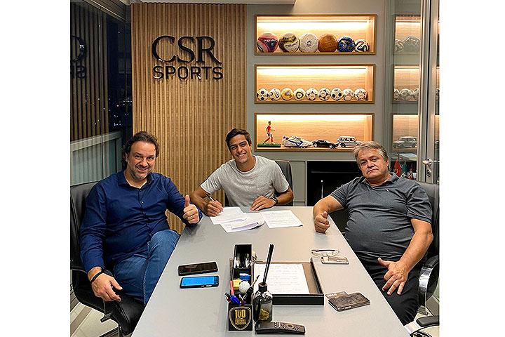 Volante Arthur Pelagio, destaque do Varginha, é novo atleta com carreira gerenciada pela CSR Sports