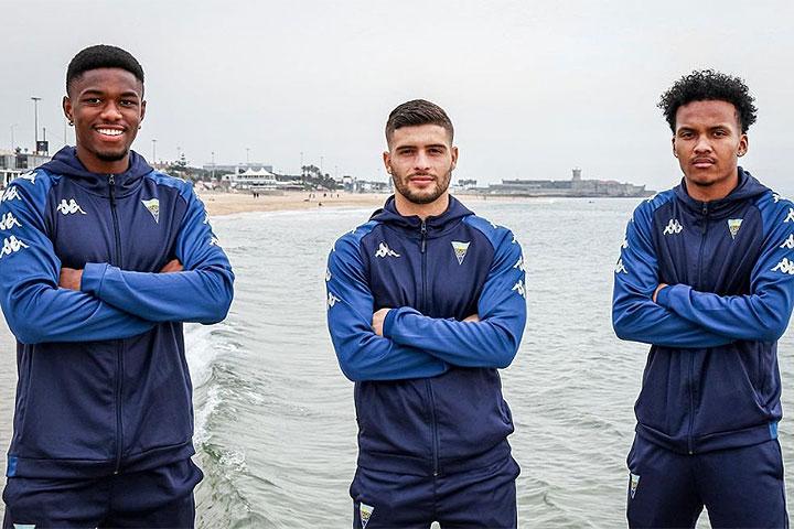 Ifeanyi é campeão da Liga Revelação Sub-23 2021/2022 com Estoril Praia, de  Portugal - CSR Sports